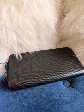Louis vuitton Epi zippy wallet